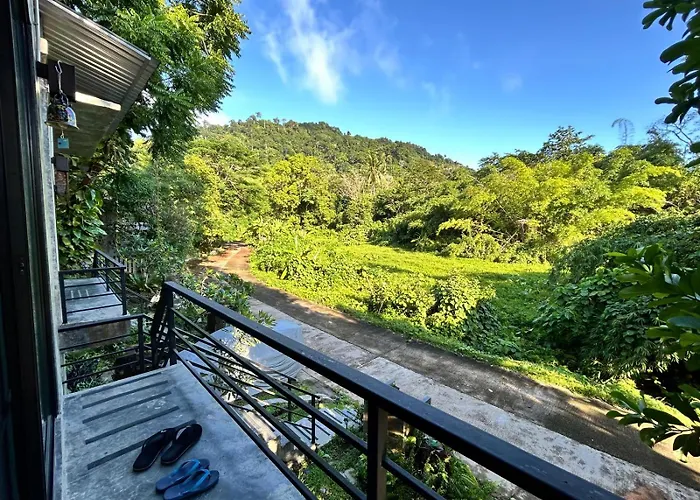 Phuchada Residence